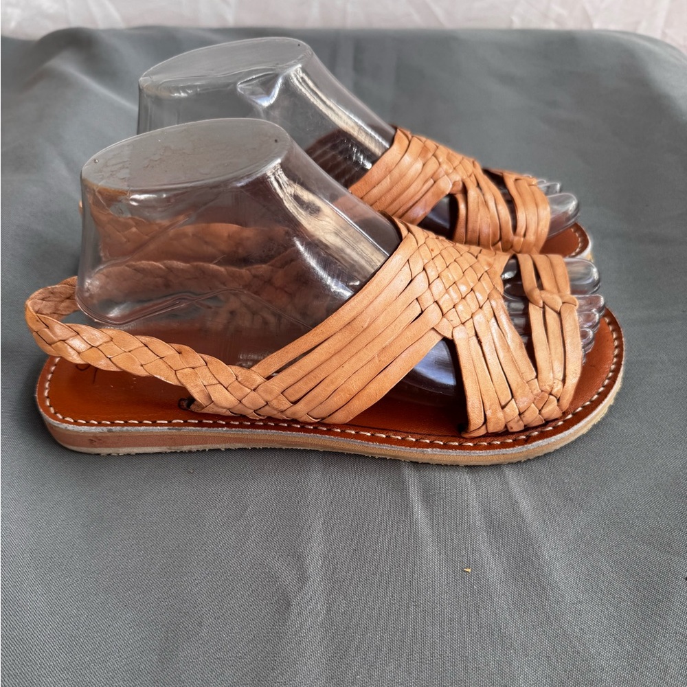Women's huaraches - Picture 8 of 9